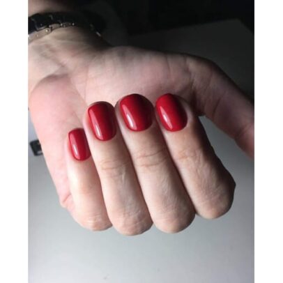 PANTONE-Red Bud nagel design